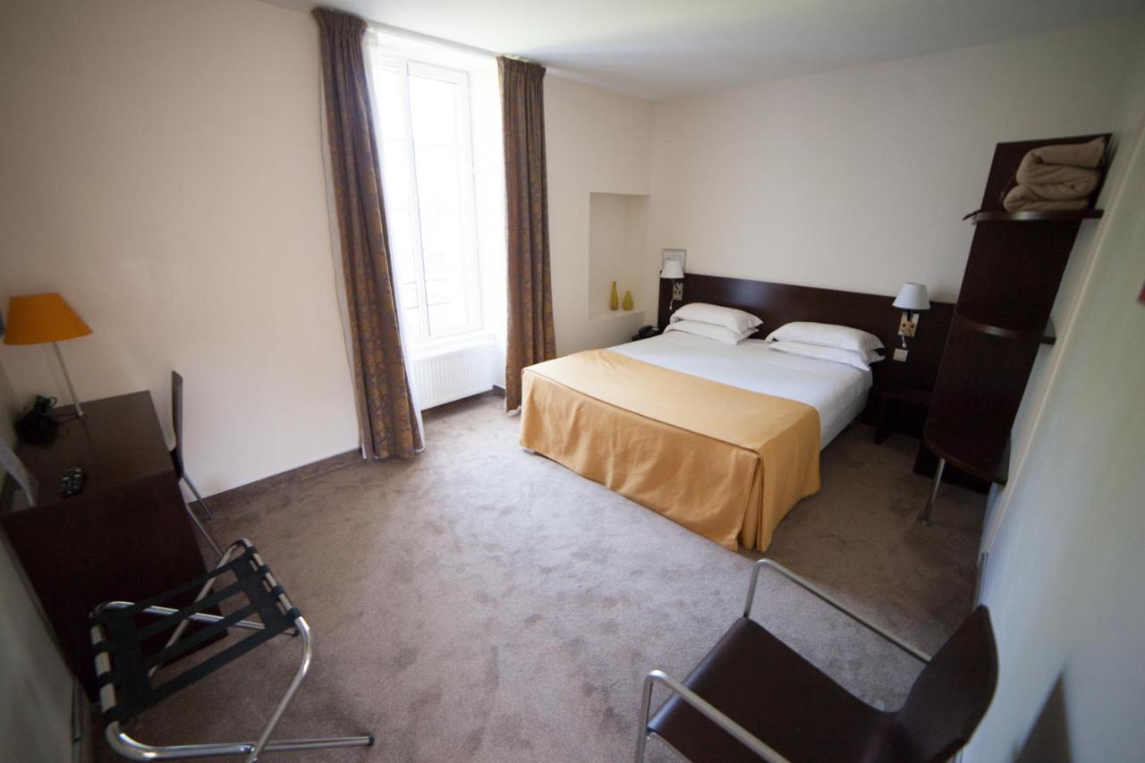 Hotel La Beauze Обюссон Экстерьер фото