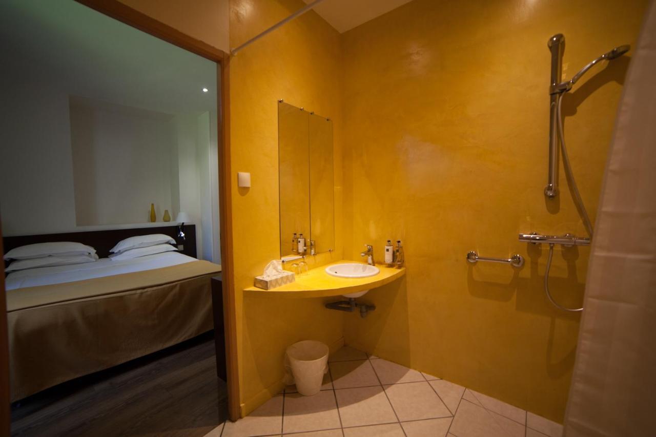 Hotel La Beauze Обюссон Экстерьер фото