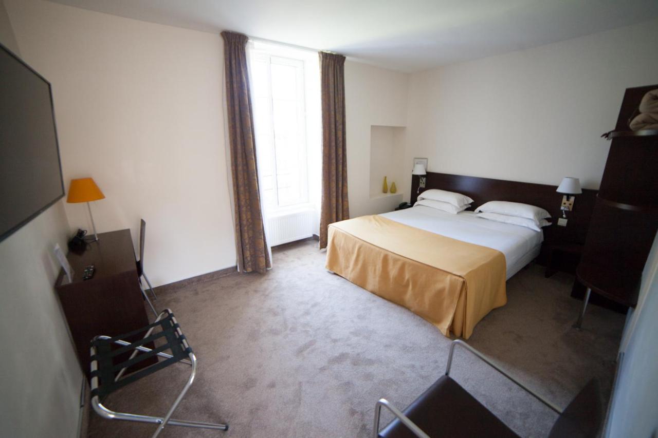 Hotel La Beauze Обюссон Экстерьер фото