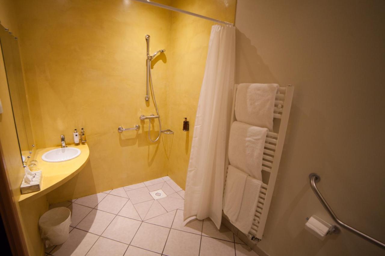 Hotel La Beauze Обюссон Экстерьер фото