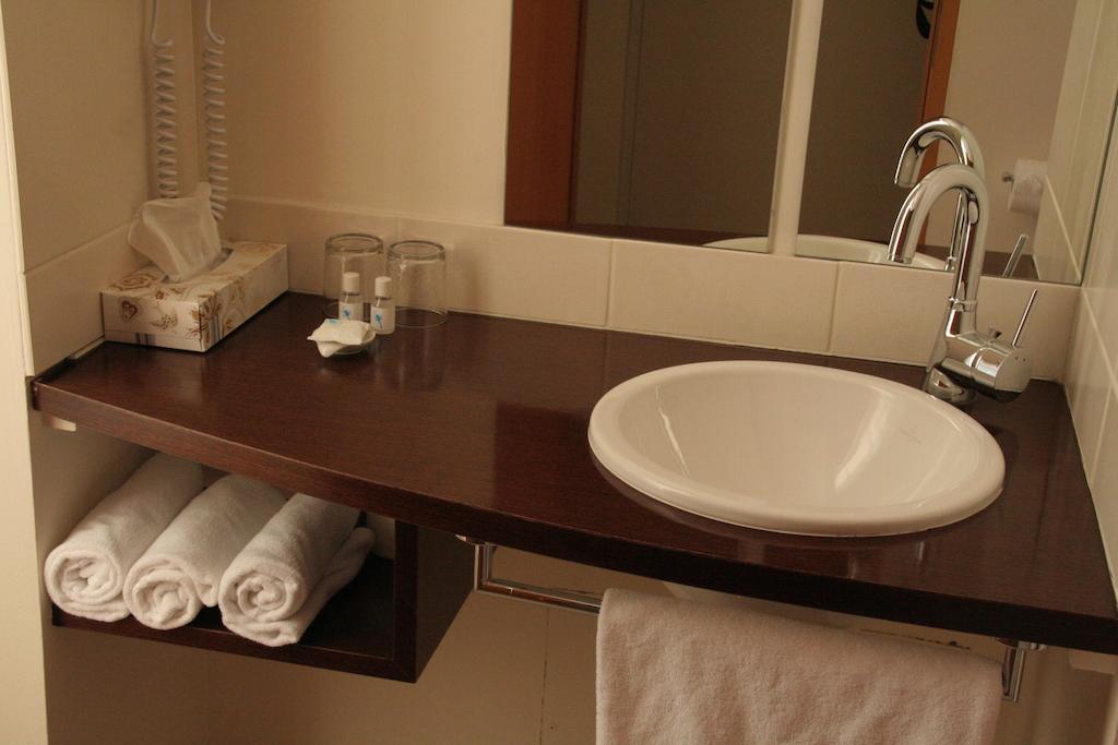 Hotel La Beauze Обюссон Экстерьер фото