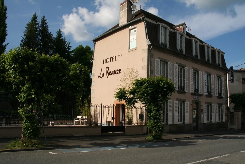 Hotel La Beauze Обюссон Экстерьер фото